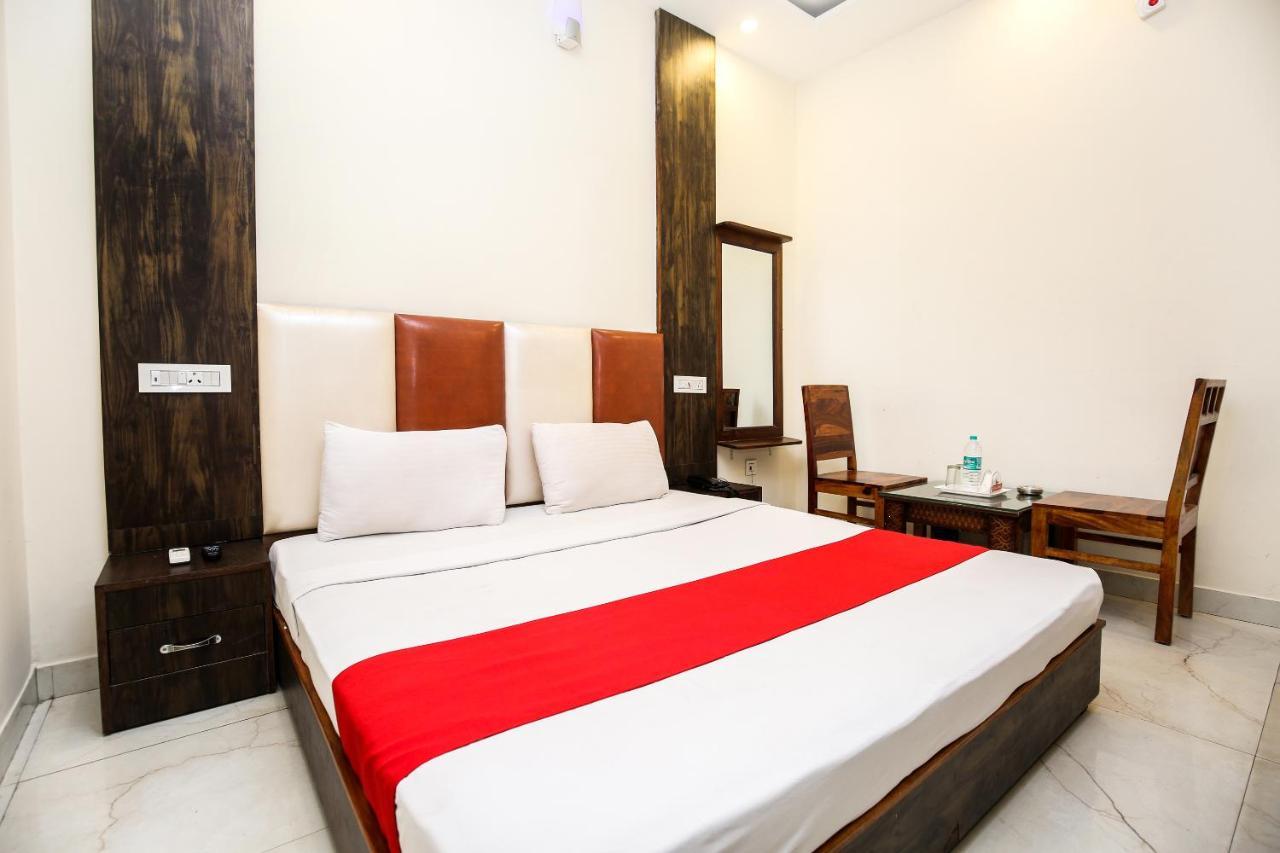 Hotel Woodcrest Zirakpur Chandigarh - Luxury Rooms Exterior photo